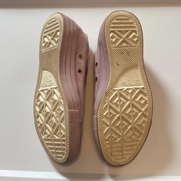 Converse Women's Dusty Pink Sneakers - Picture 4 of 5
